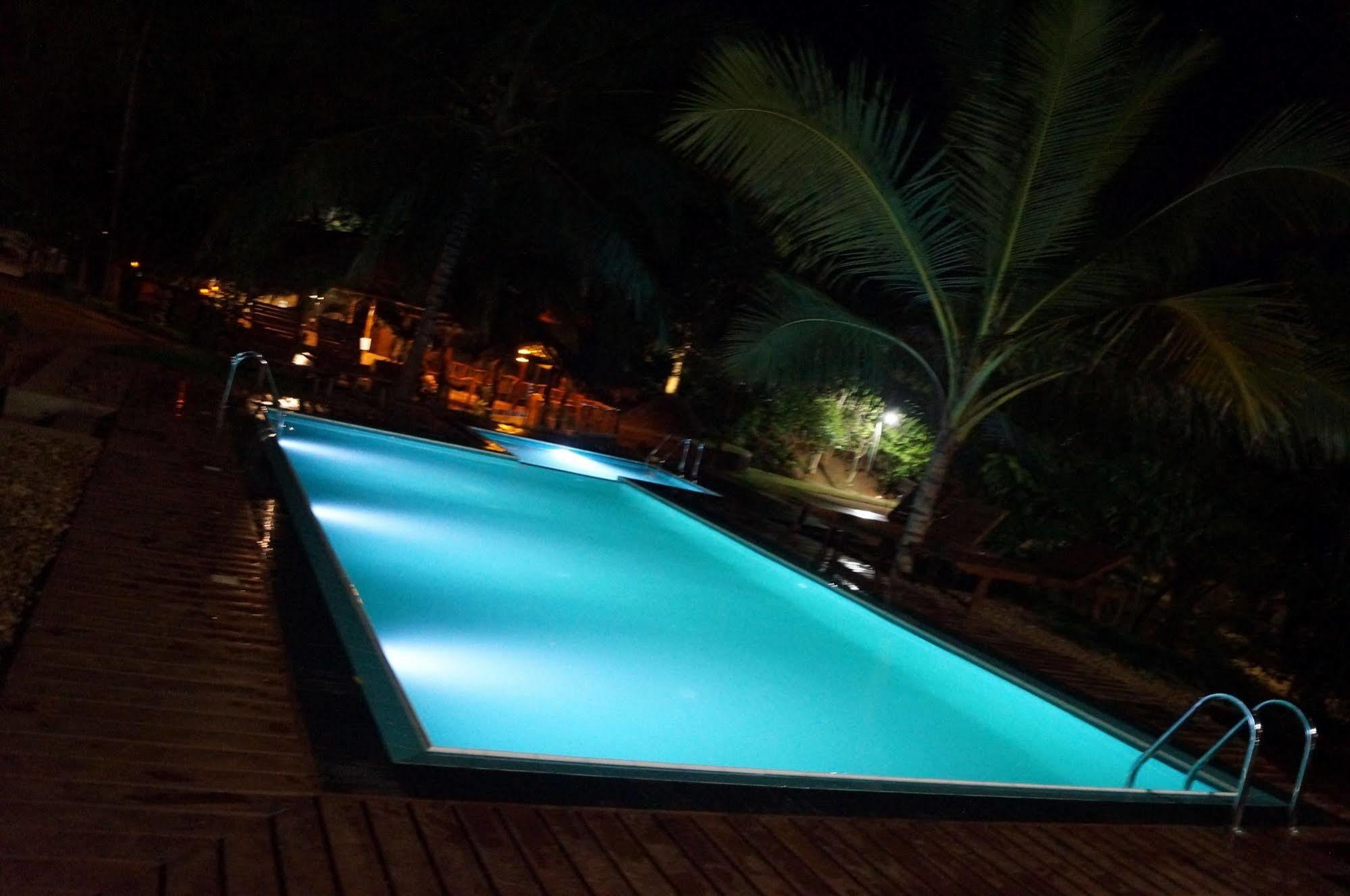 Athgira River Camping - Udawalawe Luaran gambar